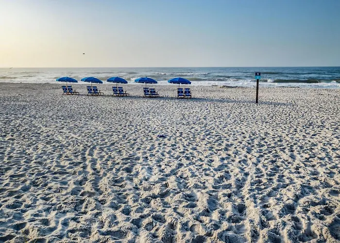 Great Views And Just Steps To The - Moonraker #31 - Sleeps 7 * Gulf Shores
