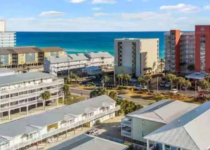 Holiday home Great Views And Just Steps To The - Moonraker #31 - Sleeps 7 Gulf Shores